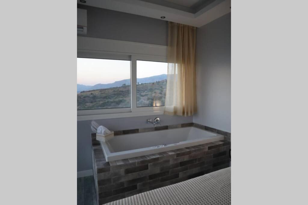 360° View Suites Cos Neápolis Esterno foto